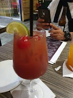 Lugar D Comida Criolla Y la Bebida Es Sangria