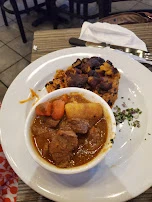 Sancocho Y Manoosteado Con Amarillos